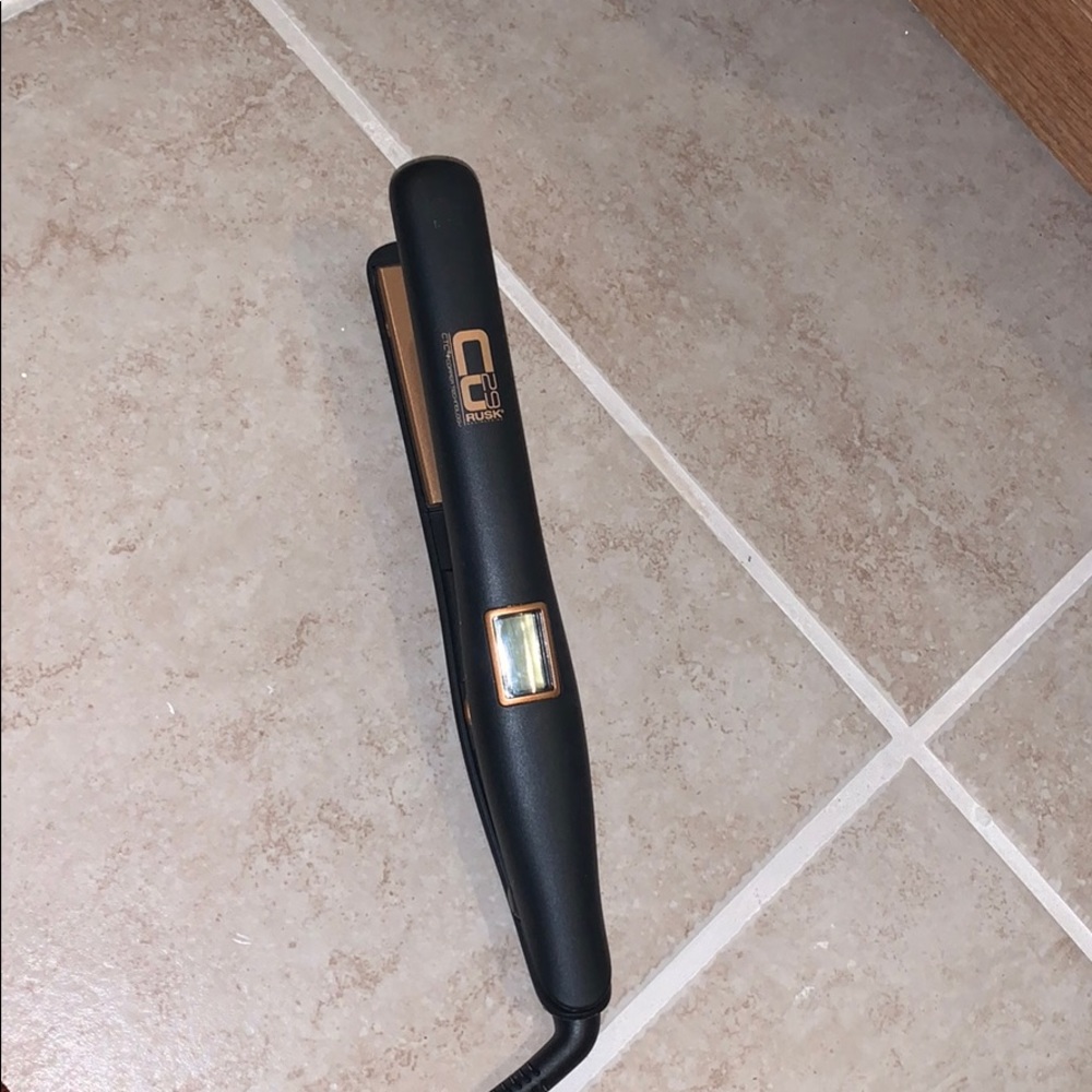 Rusk Salon Hair Straightener. Excellent condition